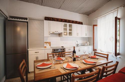 Kalopanayiotis House | Hani Chrysomilou