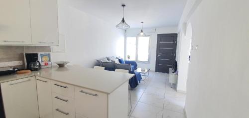Oroklini Apartment | EvaChrist Apartment in Oroklini close to the beach