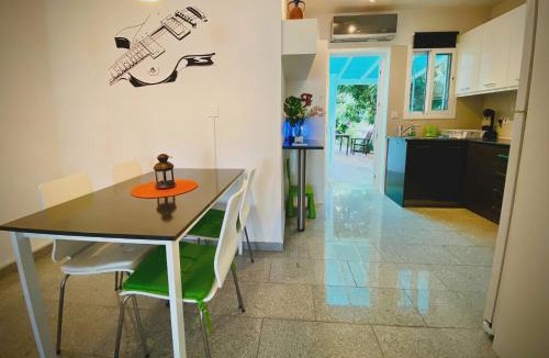 Latsi Apartment | Iason Seaview home in Latchi