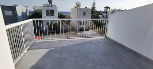Pervolia House | Sandy Beach Complex
