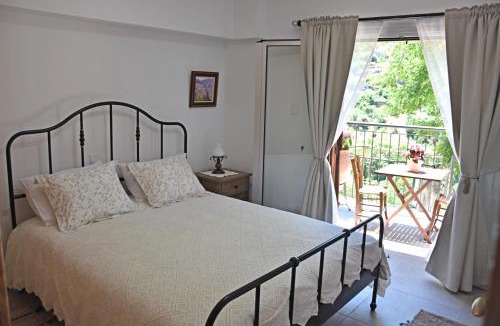 Kalopanayiotis House | The Old Coffeehouse