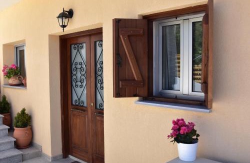 Kalopanayiotis House | The Old Coffeehouse