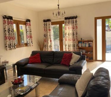 Episkopi Villa | EPISKOPI VILLA, Luxury 4 Bedroom with Pool - Limassol