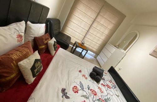 Larnaca House | Larnaca Comfort Rooms With Smart TV & Netflix