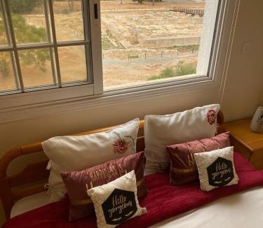 Larnaca House | Larnaca Comfort Rooms With Smart TV & Netflix