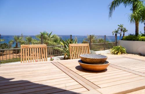 Kapparis Villa | Phaedrus Living: Seaside Luxury Villa Anafi
