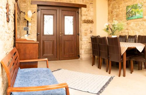 Salamiou House | Salamiou Stone House