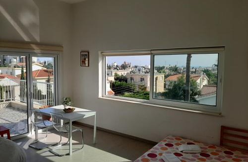 Limassol Apartment | Limassol sea view studio