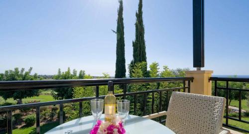 Aphrodite Hills Apartment | 1 bedroom Apartment Nesoi with sea and golf views, Aphrodite Hills Resort