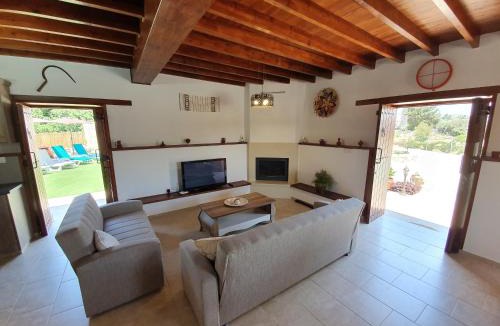 Geroskipou Villa | Villa Yioukkas
