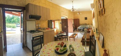 Souni-Zanakia House | Amalia Panorama House