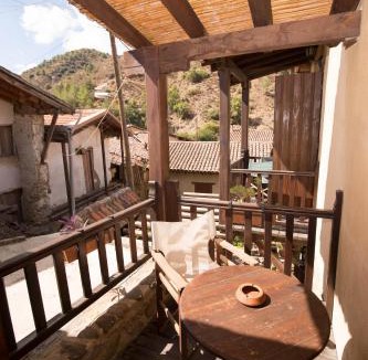 Kakopetria Hotel | Linos Inn