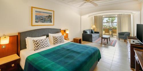 Pissouri Hotel | Columbia Beach Resort