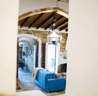 Lofou House | Kazani House Lofou