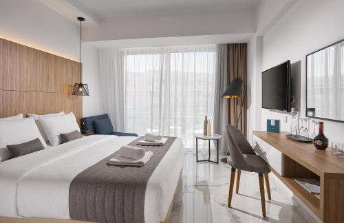 Protaras Hotel | The Blue Ivy Hotel & Suites