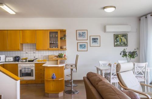 Pernera Apartment | Protaras Beachfront Sirina Lina Suite