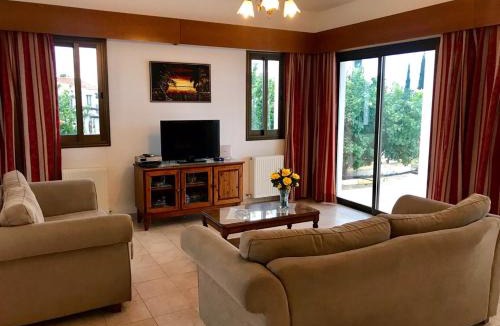 Peyia Town Villa | TROUZINI VILLA 2