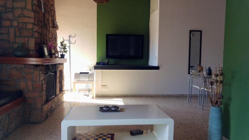 Limassol Apartment | Kiki's Home