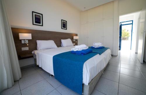 Kissonerga Apartment | Marica's Boutique Hotel
