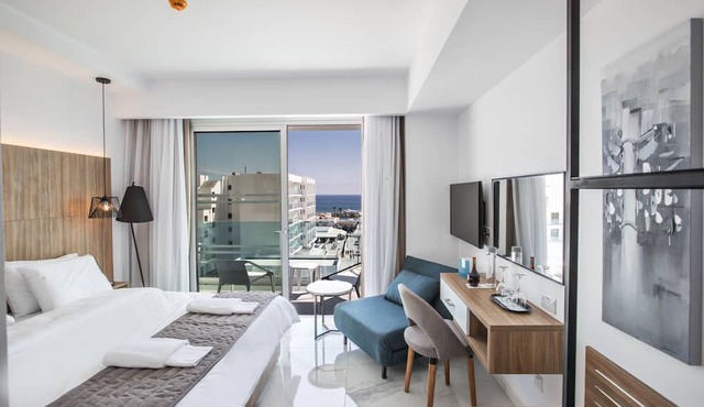 The Blue Ivy Hotel and Suites