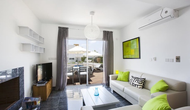 Paradise Cove Beach Villas