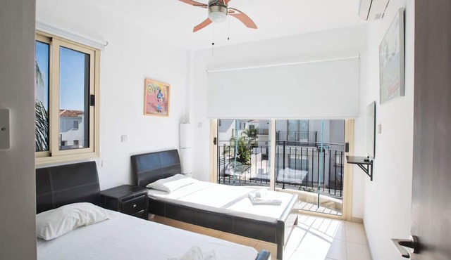 Villa Megan,modern 3bdr Villa,close To The Beach in Paralimni