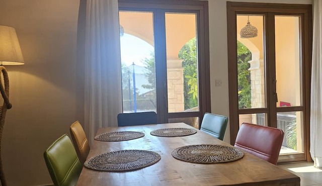 62 APH - Stay Aphrodite Hills Apartment