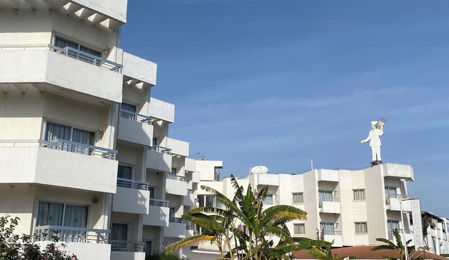 Boronia Hotel Apartments in Oroklini