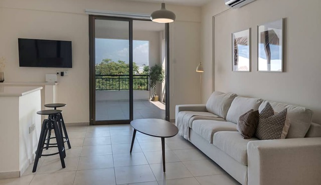 Phaedrus Living: Paphos Old Town Seaview Flat