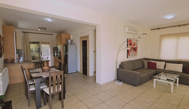 123 AN - Stay Nissi House in Ayia Napa