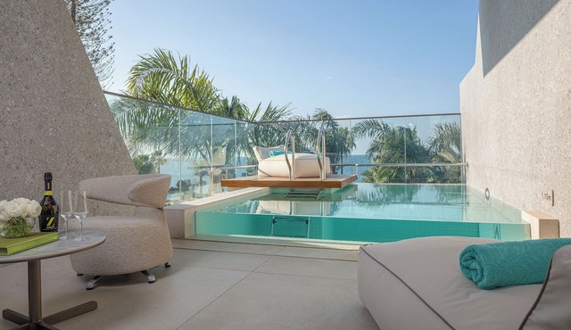 Amathus Residences