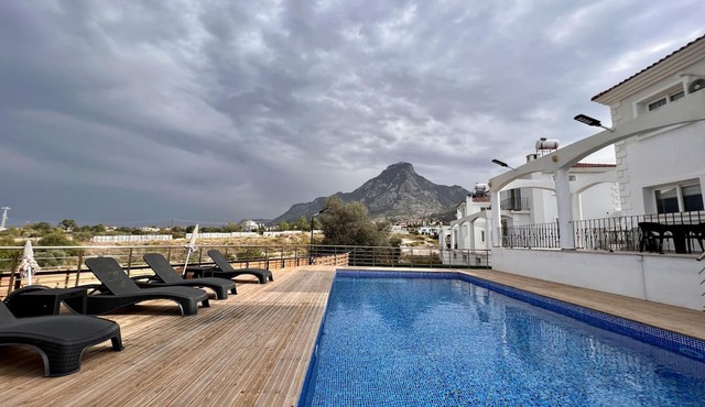 Villa with Private Pool 10 min to Kyrenia Gates in Girne