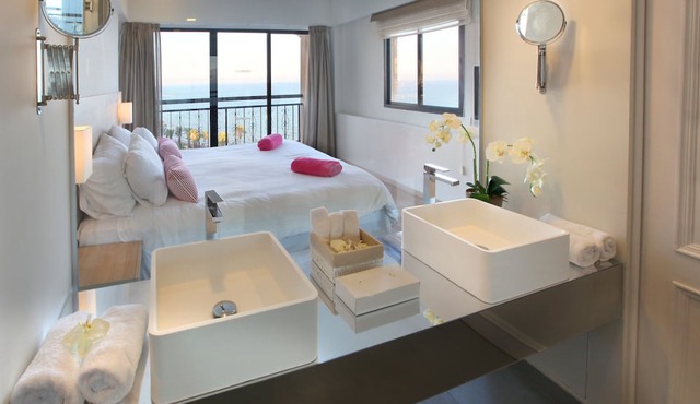 Sandy Beach Hotel & Spa in Pyla