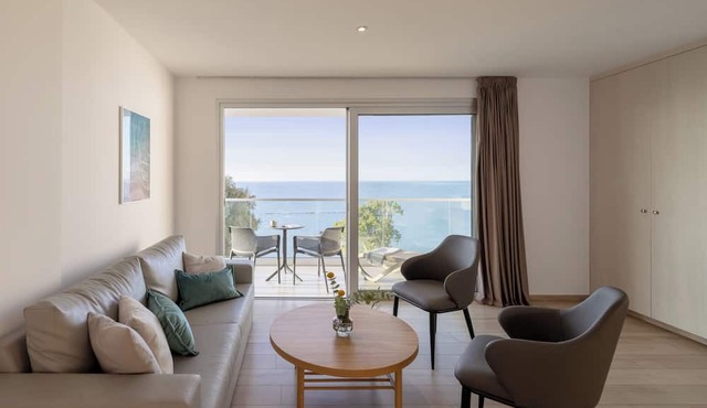 Harmony Bay Hotel
