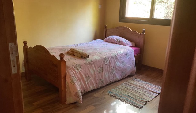 Beautiful 3 Bedr House in Arakapas With Fireplace