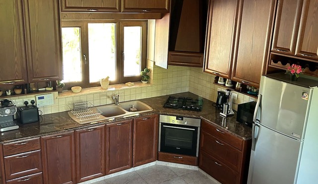 “Valencia Grove” Traditional Stone Villa with Pool in Miliou