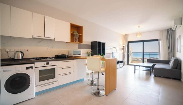 A51 Helena-Caesar Blue Studio Apartment in Kalecik