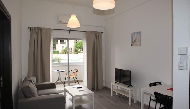 Polyxeni Hotel Apartments
