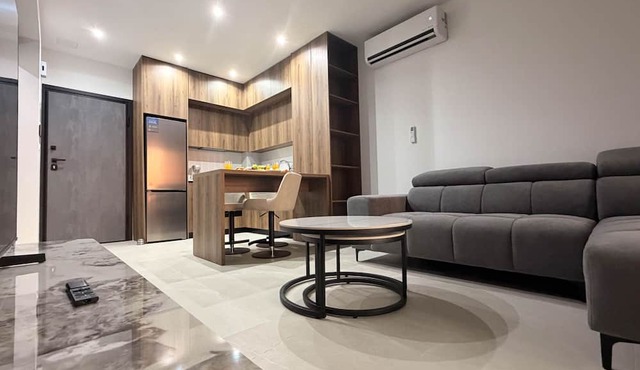 Cecilia Suite #202 - 1BDR - 24/7 Concierge in Lakatamia