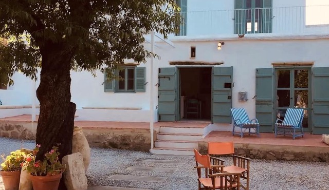 Villa Mare with Sea and Mountain View in Kayalar