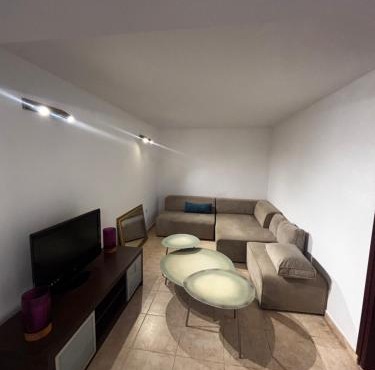 Bougainvillea Garden Apartment