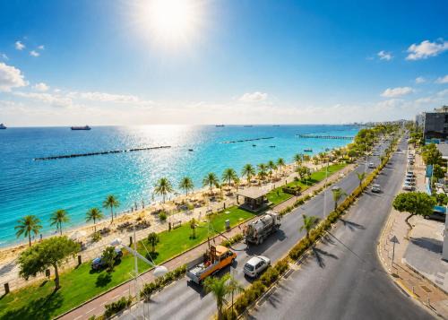 Beachfront apartment with sea view in Limassol