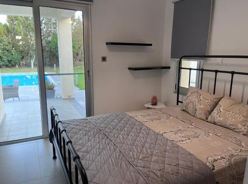 Sorelia Villa in Paradise in Goudhi