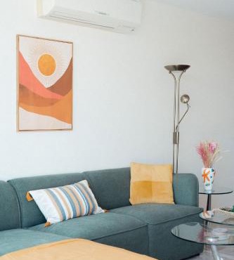 Coastal Chic 2BR - 3 Min to Beach Amathusia Apts in Limassol