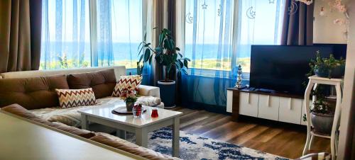 Esentepe Turtle Bay Village 2-bedroom sea view apartment