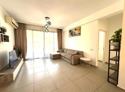 Milos Breeze Modern 2-Bedroom Apartment with Pool Alsancak Girne