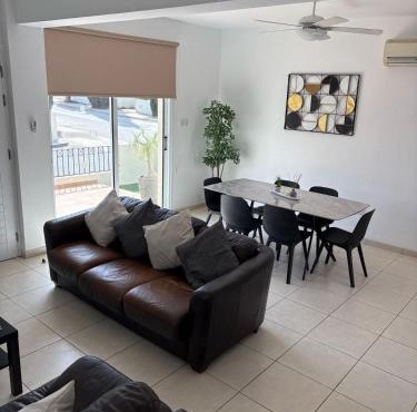 Luxury Villa - Private Pool and Wifi Perfect location for a holiday