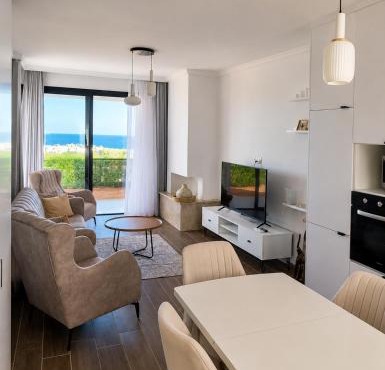 Sea View Penthouse with Jacuzzi & Roof Terrace at Northern Cyprus