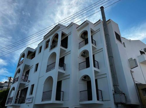 Chariandry Court