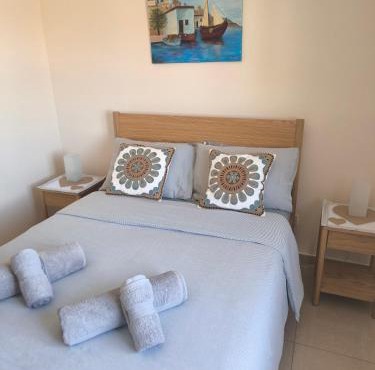 Mediterranean Sunrise Apartments A2